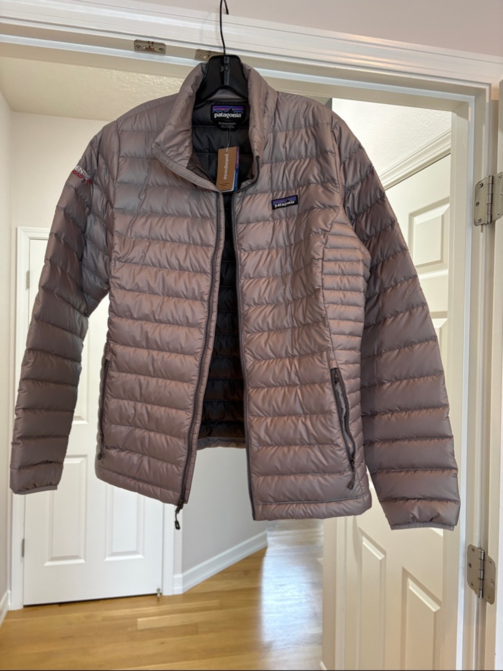 Patagonia Women’s Quilted Puffer Jacket - Gray